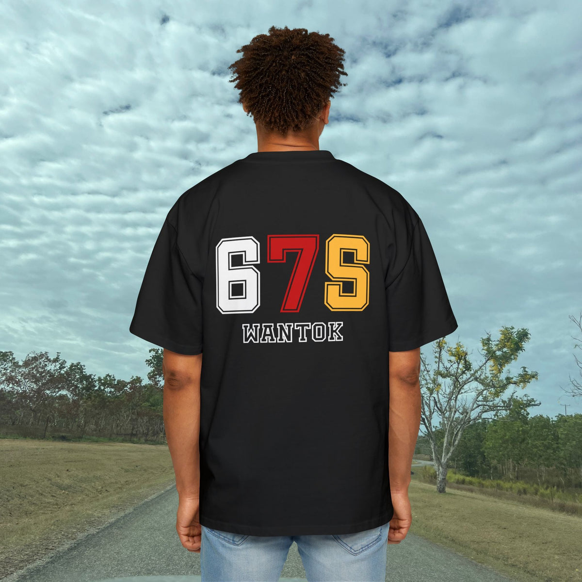675 Oversize T-shirt and Hoodies